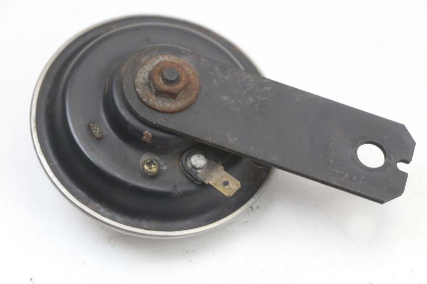 photo de CLAXON SUZUKI GZ MARAUDER 125 (1998 - 2004) - Zoom estado de uso