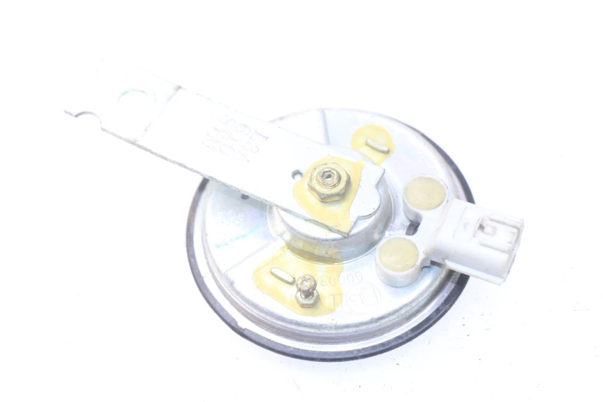 photo de CLAXON SYM JOYMAX 250 (2013 - 2017) - Detalle de la pieza