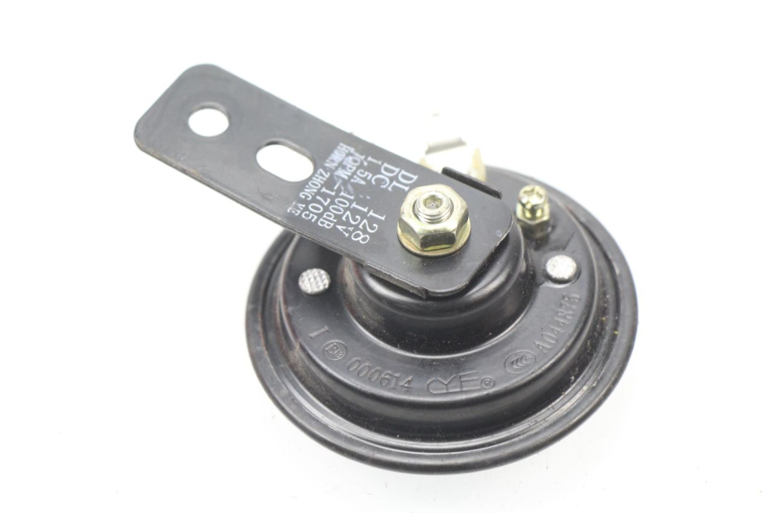 photo de CLAXON PEUGEOT KISBEE 2T 50 (2010 - 2017) - Zoom estado de uso