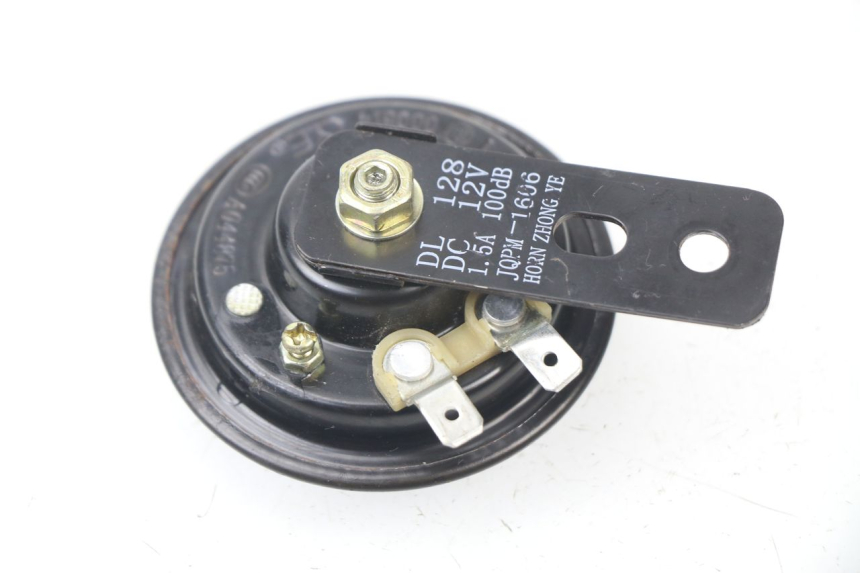 photo de CLAXON PEUGEOT KISBEE 2T 50 (2010 - 2017) - Detalle de la pieza