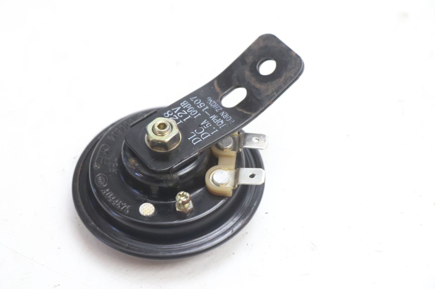 photo de CLAXON PEUGEOT KISBEE 2T 50 (2010 - 2017) - Zoom estado de uso