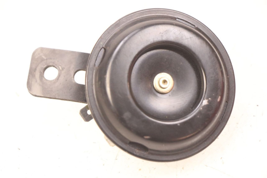 photo de CLAXON PEUGEOT KISBEE 4T 50 (2010 - 2017) - Vista principal