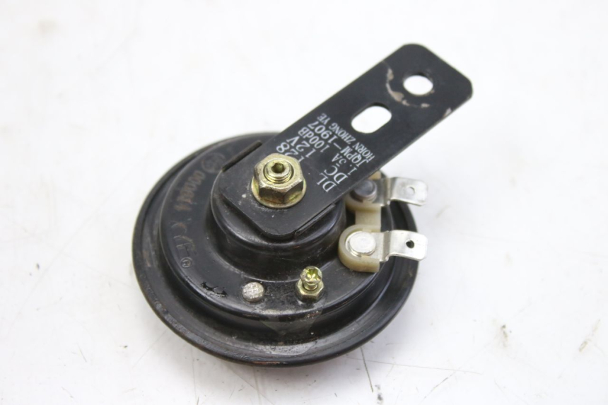 photo de CLAXON PEUGEOT KISBEE 4T 50 (2018 - 2022) - Otra perspectiva