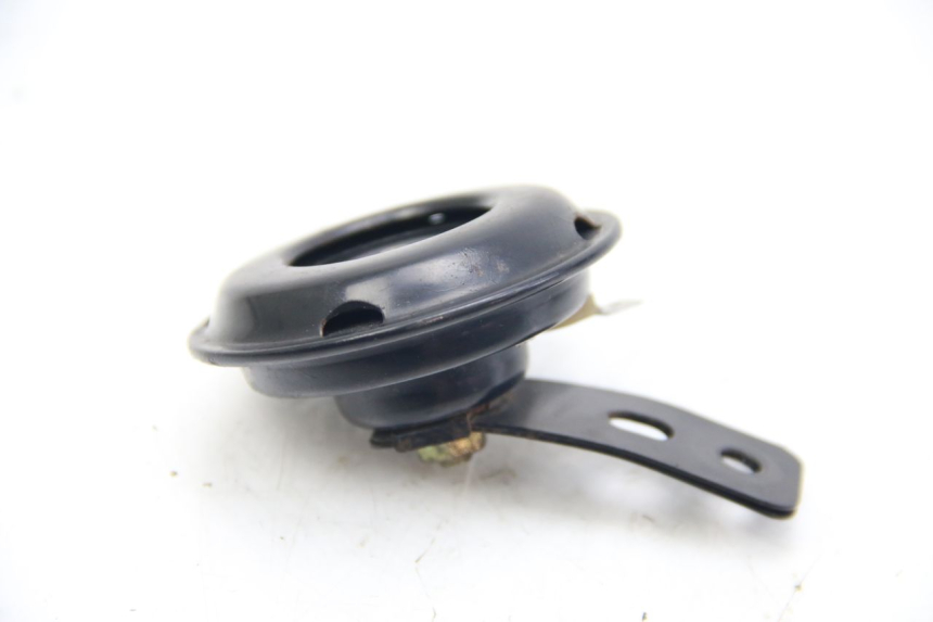 photo de CLAXON PEUGEOT KISBEE 4T 50 (2010 - 2017) - Detalle de la pieza