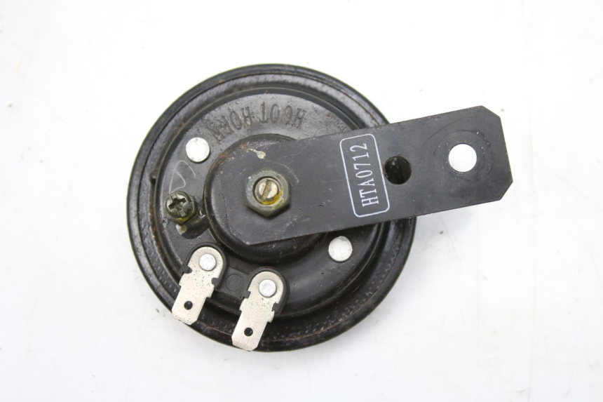 photo de CLAXON KEEWAY OUTLOOK 125 (2007 - 2013) - Zoom estado de uso