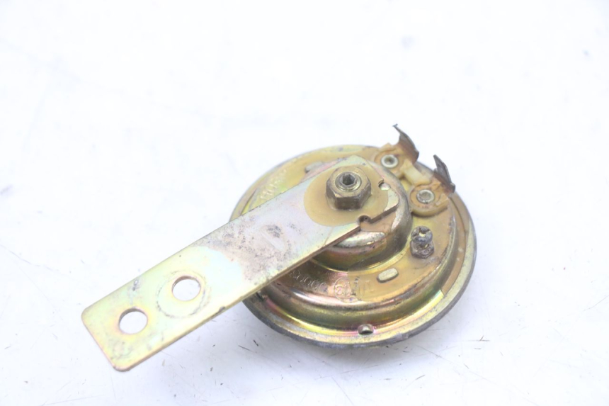 photo de CLAXON PEUGEOT TKR TREKKER FURIOUS 50 (2005 - 2014) - Zoom estado de uso