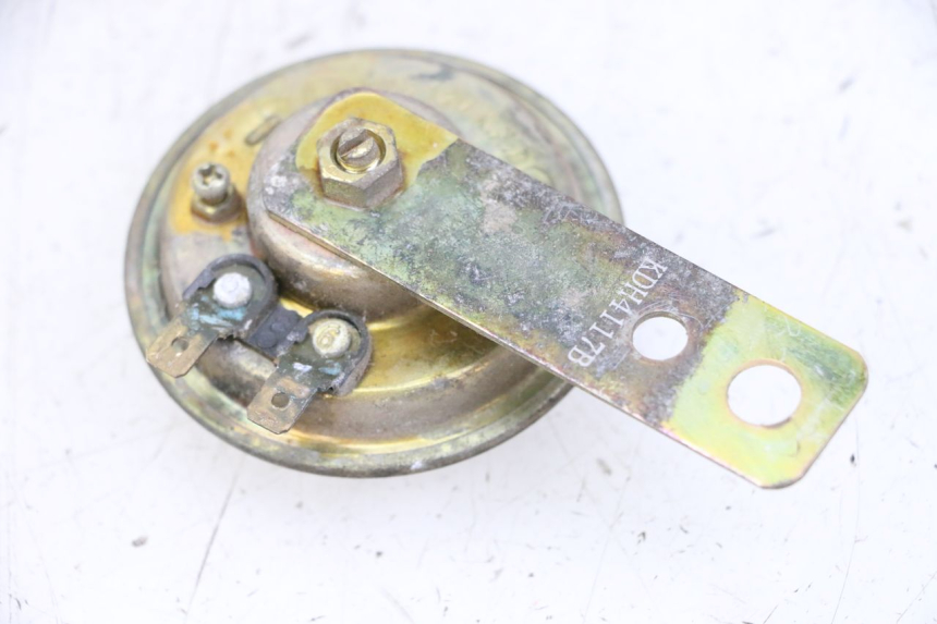 photo de CLAXON PEUGEOT TWEET 4T 50 (2014 - 2019) - Detalle de la pieza