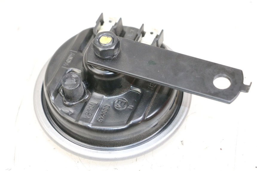 photo de CLAXON ROYAL ENFIELD CONTINENTAL GT 650 (2019 - 2024) - Otra perspectiva