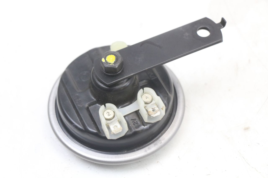 photo de CLAXON ROYAL ENFIELD SCRAM 411 (2022 - 2024) - Zoom estado de uso