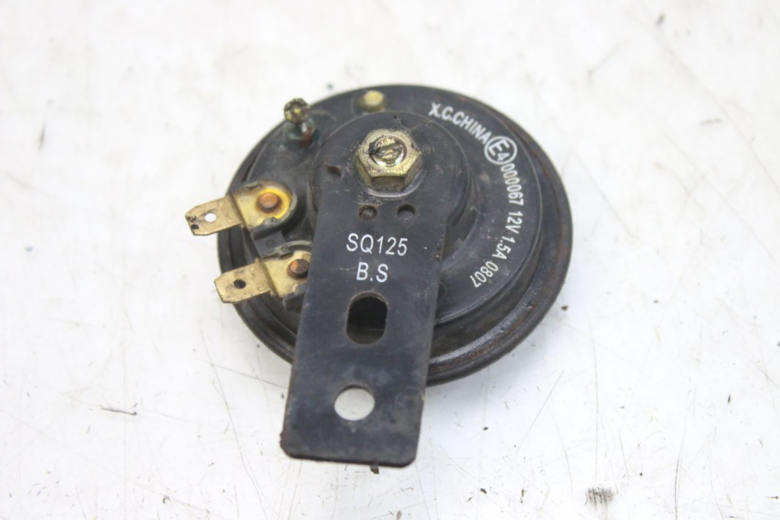 photo de CLAXON DAELIM S2 FI 125 (2008 - 2017) - Detalle de la pieza