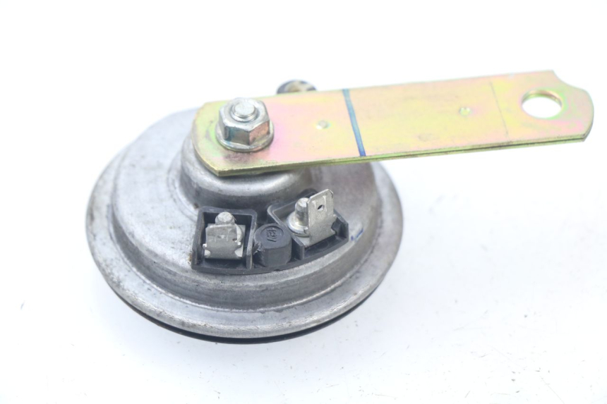 photo de CLAXON PEUGEOT SATELIS COMPRESSOR K15 125 (2006 - 2009) - Detalle de la pieza