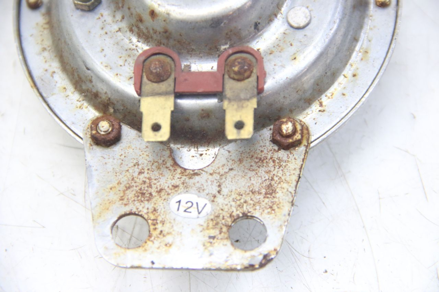 photo de CLAXON YAMAHA SR 125 (1982 - 2003) - Primer plano técnico