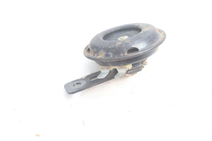 photo de CLAXON PEUGEOT STREETZONE NAKED 2T 50 (2014 - 2018) - Detalle de la pieza