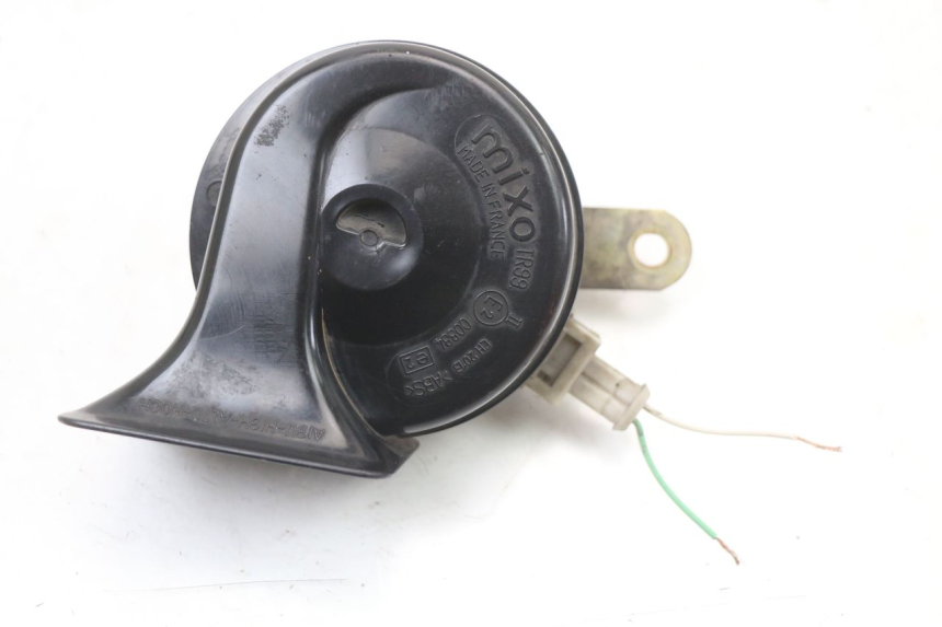 photo de CLAXON YAMAHA TDR DELTABOX 125 (1997 - 2003) - Vista principal