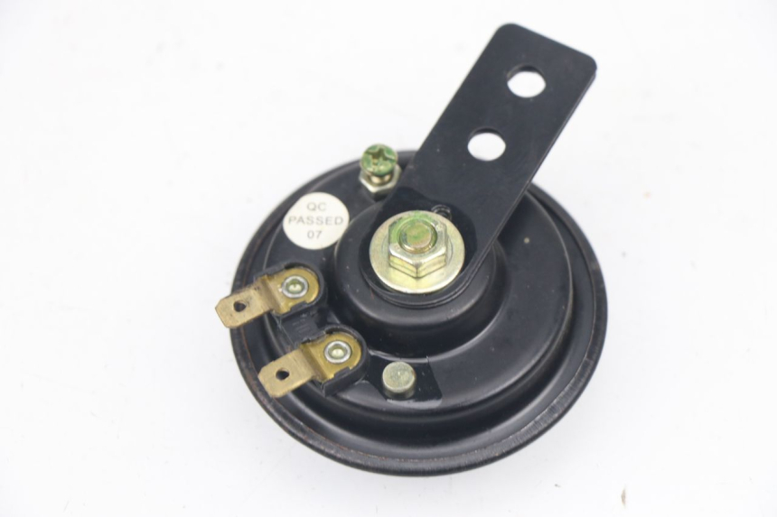 photo de CLAXON BAOTIAN TRAVEL SPIRIT 50 (2010 - 2012) - Detalle de la pieza