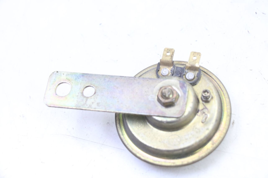 photo de CLAXON PEUGEOT TWEET 4T 50 (2014 - 2019) - Zoom estado de uso