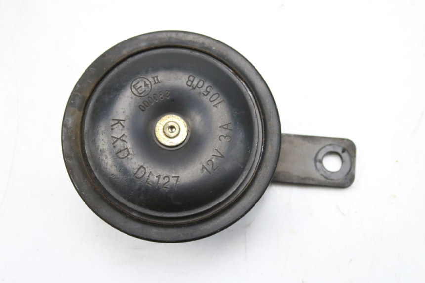 photo de CLAXON PEUGEOT TWEET 125 (2010 - 2017) - Vista principal