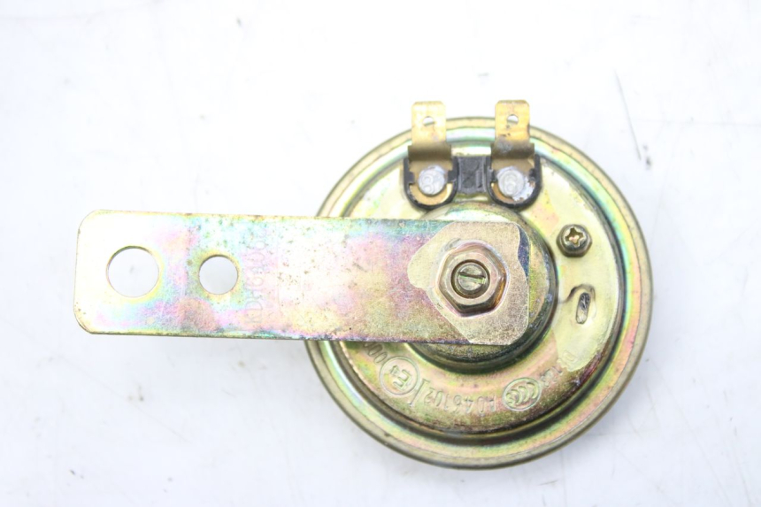 photo de CLAXON PEUGEOT TWEET 125 (2010 - 2017) - Primer plano técnico