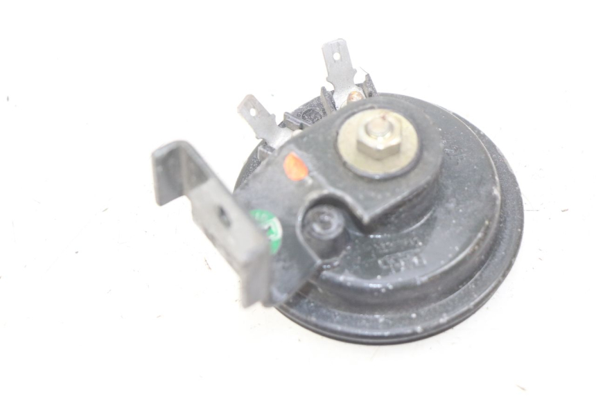 photo de CLAXON PIAGGIO VESPA LX 125 (2005 - 2010) - Detalle de la pieza