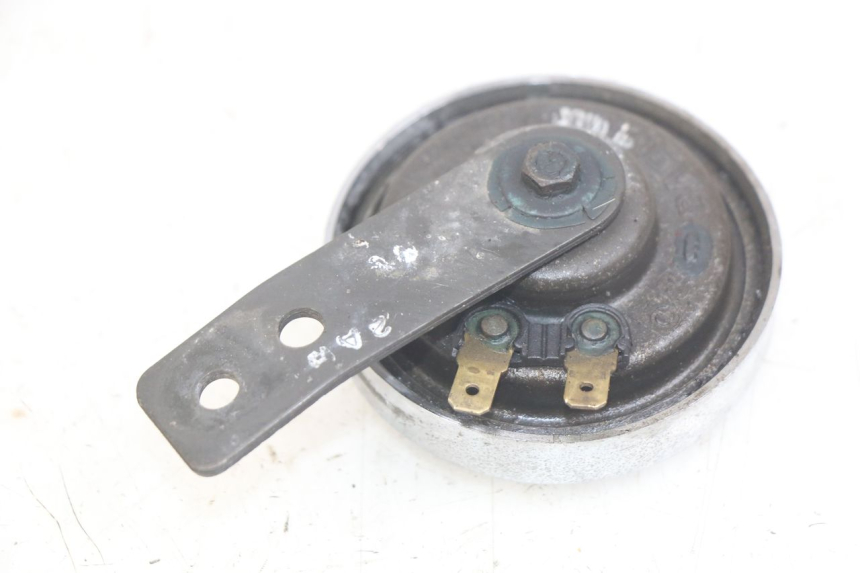 photo de CLAXON DAELIM VL DAYSTAR 125 (2000 - 2011) - Detalle de la pieza