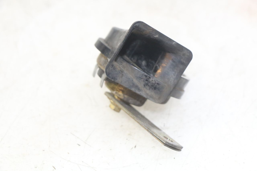 photo de CLAXON PIAGGIO X9 125 (2000 - 2003) - Zoom estado de uso