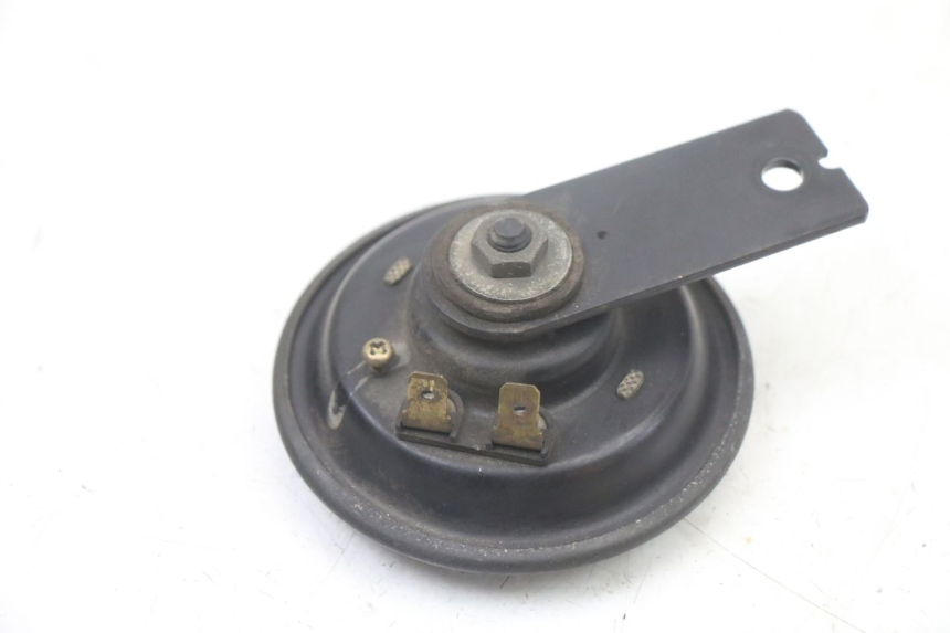 photo de CLAXON YAMAHA FZS FAZER 600 (2001 - 2003) - Zoom estado de uso