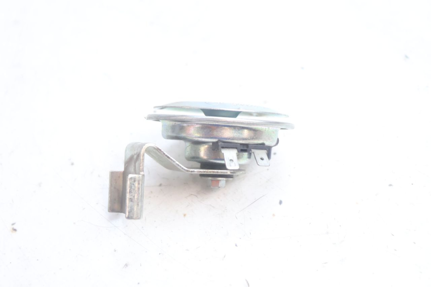 photo de CLAXON PIAGGIO ZIP IGET 4T 50 (2021 - 2023) - Zoom estado de uso