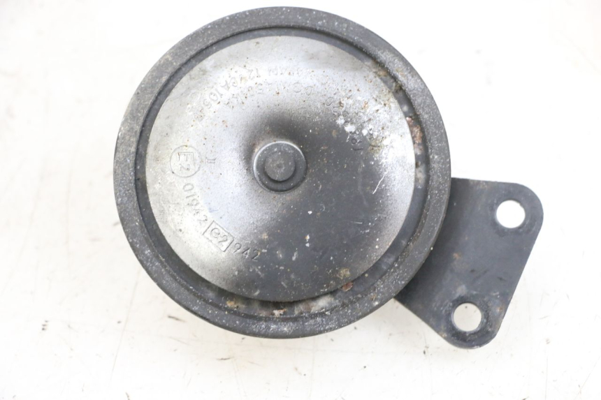 photo de CLAXON KAWASAKI ZR 7 750 (1999 - 2004) - Vista principal