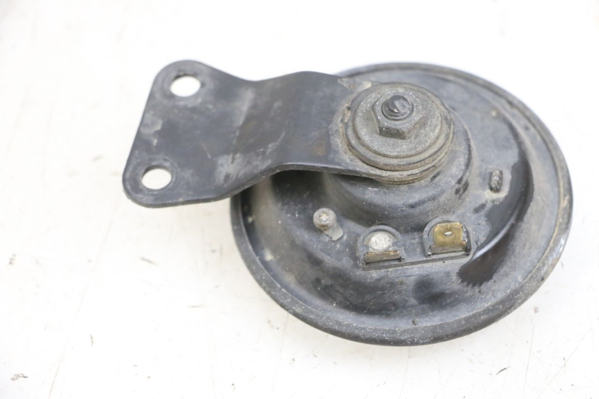 photo de CLAXON KAWASAKI ZR 7 750 (1999 - 2004) - Detalle de la pieza