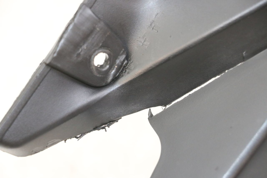 photo de GUARDABARROS EBROH BRAVO GLE 1 (2020 - 2024) - Otra perspectiva