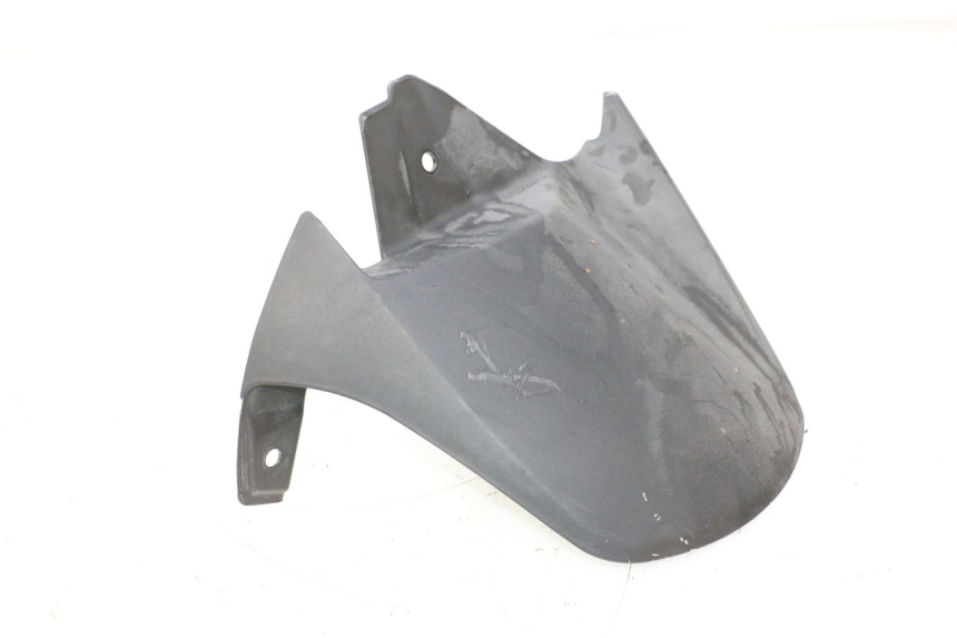 photo de GUARDABARROS SUZUKI GSR 600 (2005 - 2012) - Detalle de la pieza