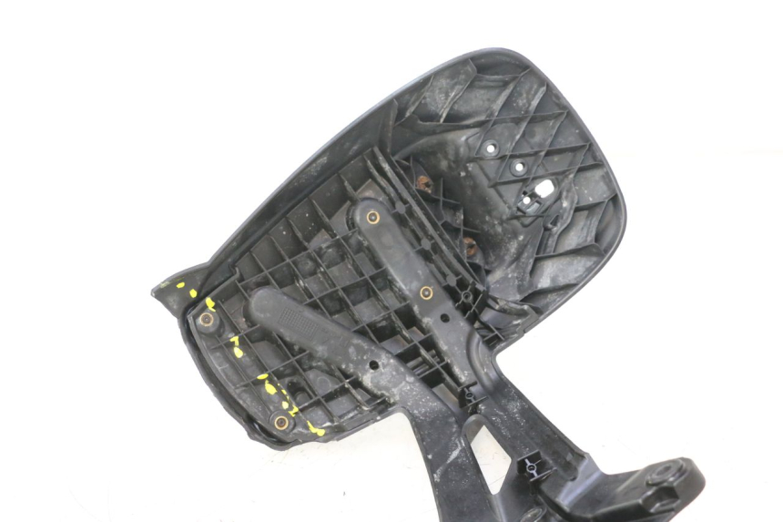 photo de GUARDABARROS PIAGGIO MP3 HPE 530 (2022 - 2026) - Zoom estado de uso