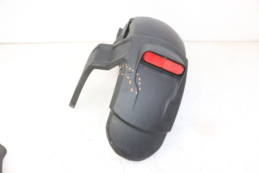 photo de GUARDABARROS GILERA RUNNER SP 50 (2009 - 2017) - Detalles de los puntos de fijación