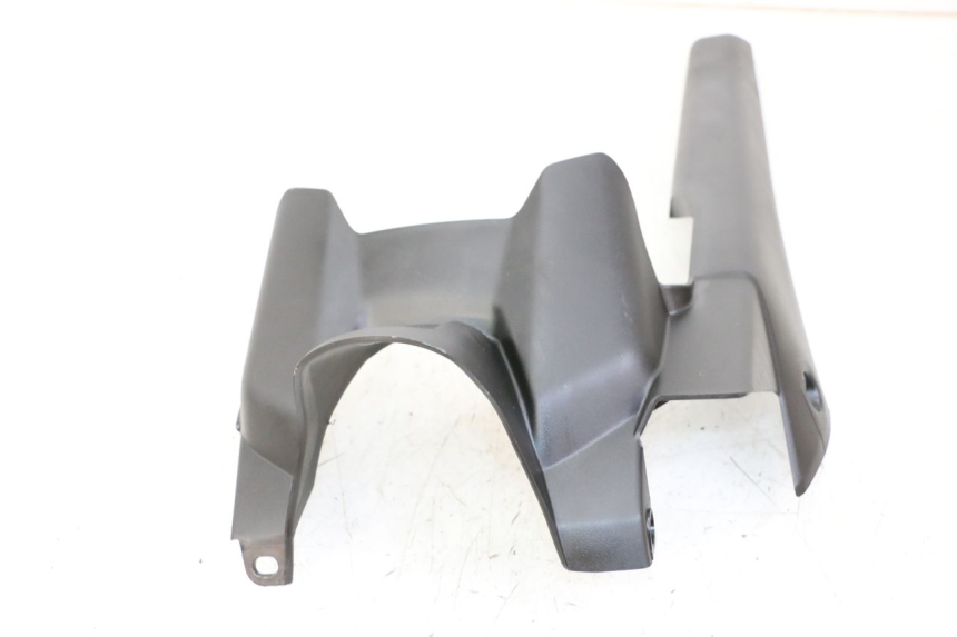 photo de GUARDABARROS YAMAHA TRACER 7 700 (2020 - 2024) - Primer plano técnico