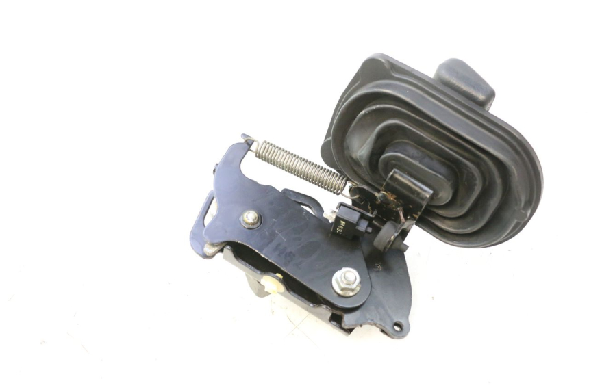 photo de MANETA FRENO PARKING HONDA FJS SILVER WING SILVERWING 400 (2005 - 2008) - Primer plano técnico