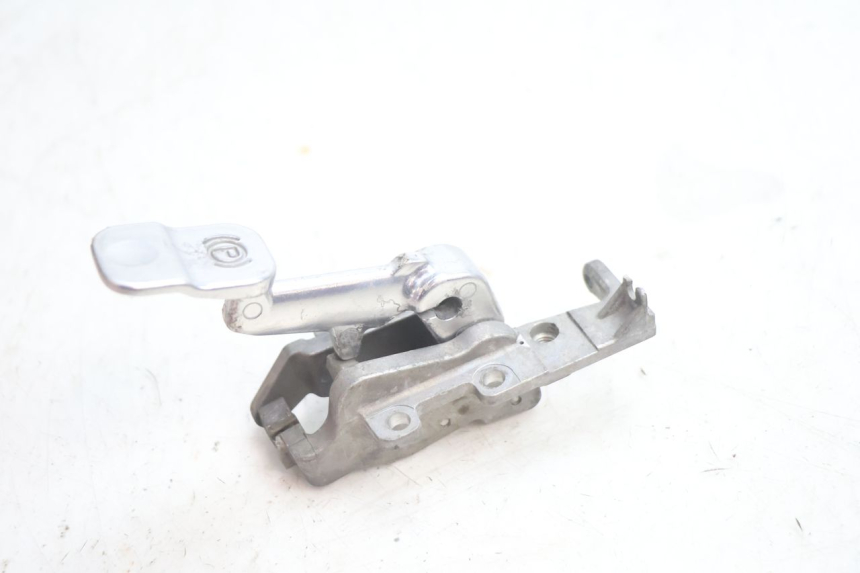 photo de PALANCA DE FRENO DE ESTACIONAMIENTO GILERA GP 800 (2007 - 2013) - Detalle de la pieza