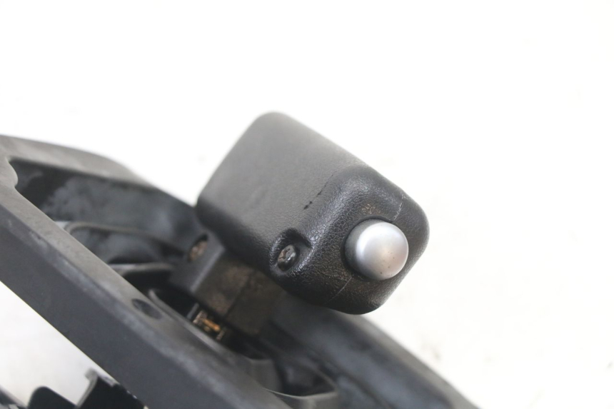 photo de MANETA FRENO PARKING KYMCO XCITING 500 (2007 - 2010) - Zoom estado de uso