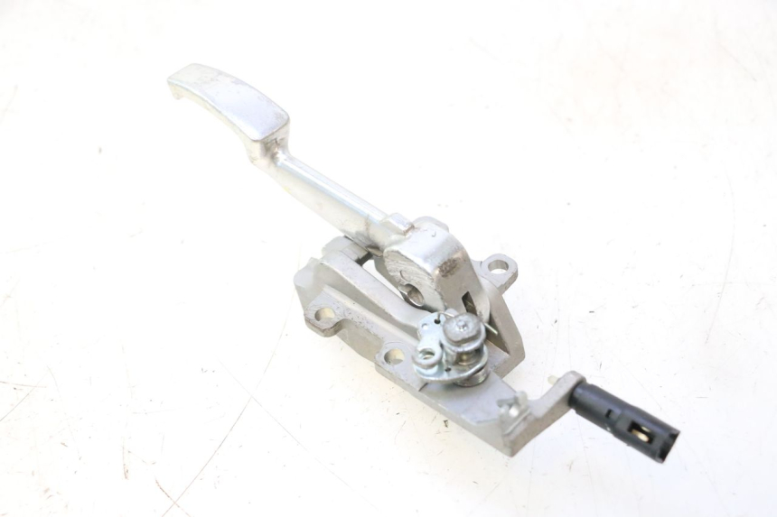 photo de MANETA FRENO PARKING PIAGGIO MP3 500 (2011 - 2015) - Estado de la superficie y material