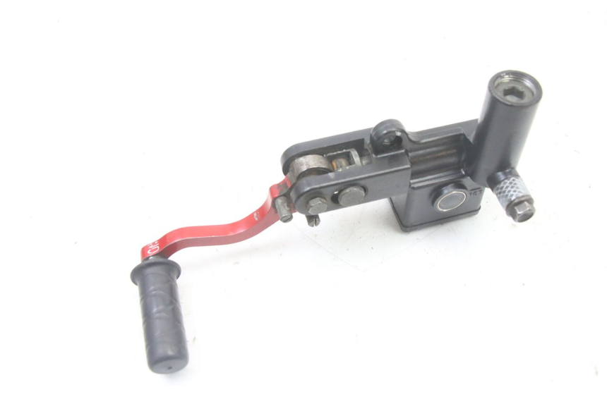 photo de MANETA FRENO PARKING LIGIER PULSE 3 1 (2014 - 2020) - Detalles de los puntos de fijación