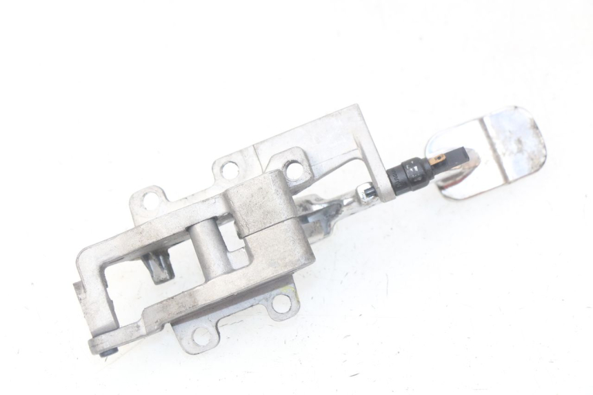 photo de MANETA FRENO PARKING APRILIA SRV 850 (2012 - 2017) - Zoom estado de uso