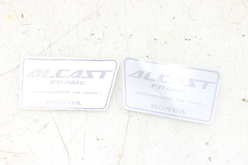 photo de LOGOTIPO MARCA HONDA NSR R 125 (1994 - 2003) - Vista principal