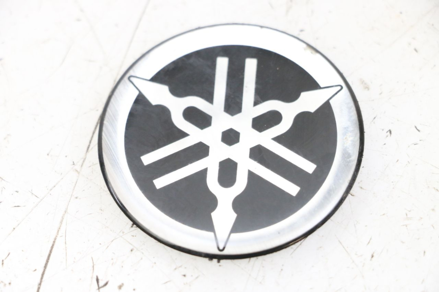 photo de LOGOTIPO MARCA YAMAHA TDM ABS 900 (2002 - 2014) - Vista principal