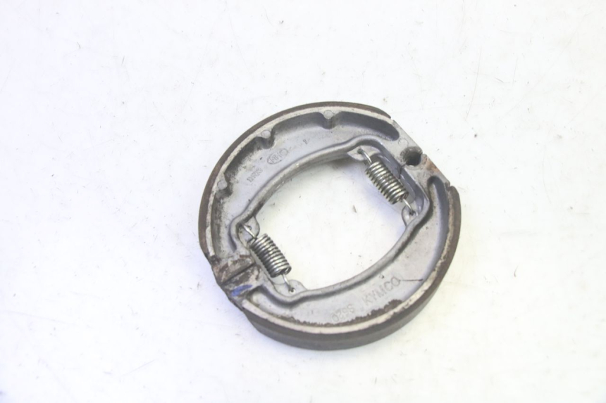 photo de ZAPATA DE FRENO KYMCO AGILITY 16+ 4T 50 (2018 - 2023) - Detalle de la pieza