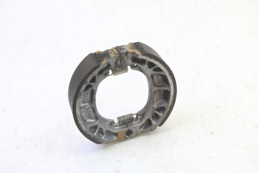 photo de ZAPATAS FRENO KYMCO AGILITY NAKED RENOUVO 2T 50 (2011 - 2018) - Detalle de la pieza