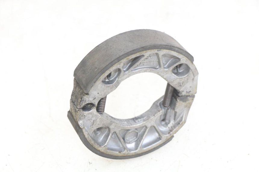 photo de ZAPATA DE FRENO MBK BOOSTER SPIRIT 50 (2004 - 2017) - Zoom estado de uso