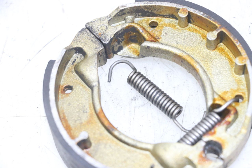 photo de ZAPATA DE FRENO MBK BOOSTER SPIRIT NAKED 50 (2004 - 2017) - Zoom estado de uso