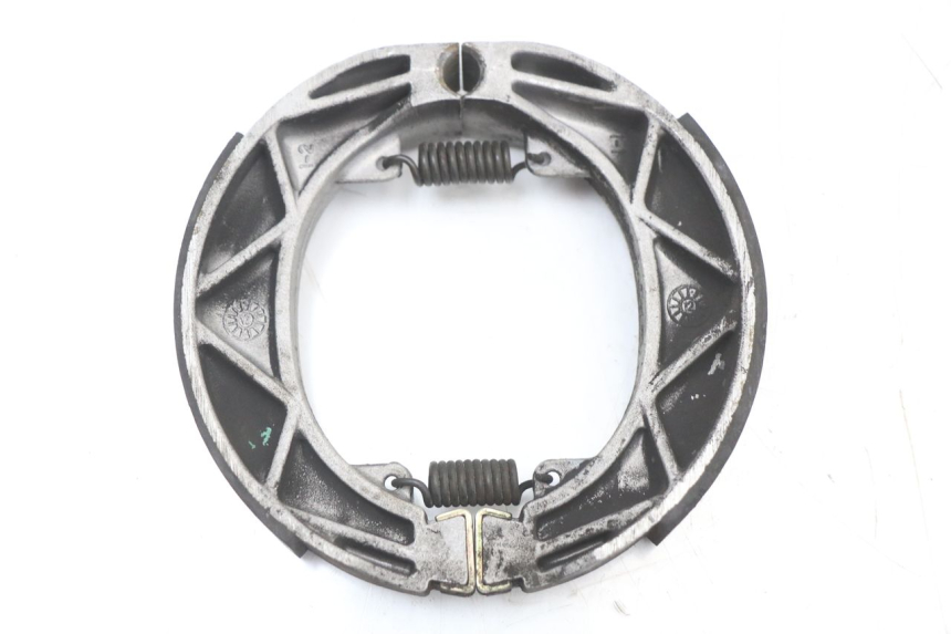 photo de ZAPATAS FRENO PIAGGIO FLY 4T 50 (2004 - 2010) - Detalle de la pieza