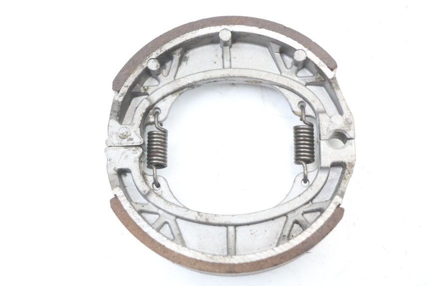 photo de ZAPATA DE FRENO PEUGEOT KISBEE 4T 50 (2018 - 2022) - Vista principal