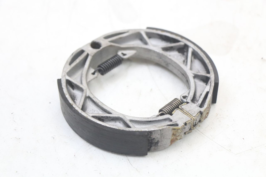 photo de ZAPATAS FRENO PIAGGIO LIBERTY IGET 4T 50 (2021 - 2025) - Zoom estado de uso