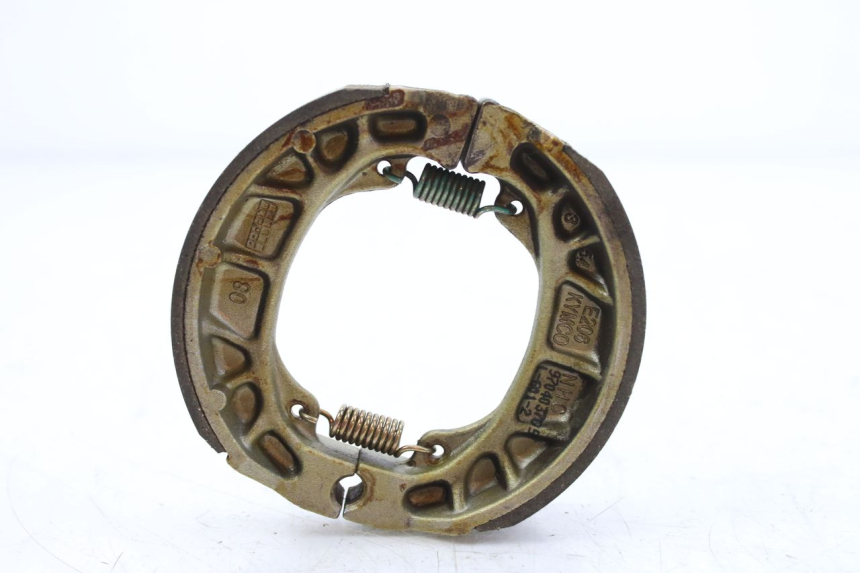 photo de ZAPATA DE FRENO KYMCO SENTO 100 (2008 - 2013) - Primer plano técnico